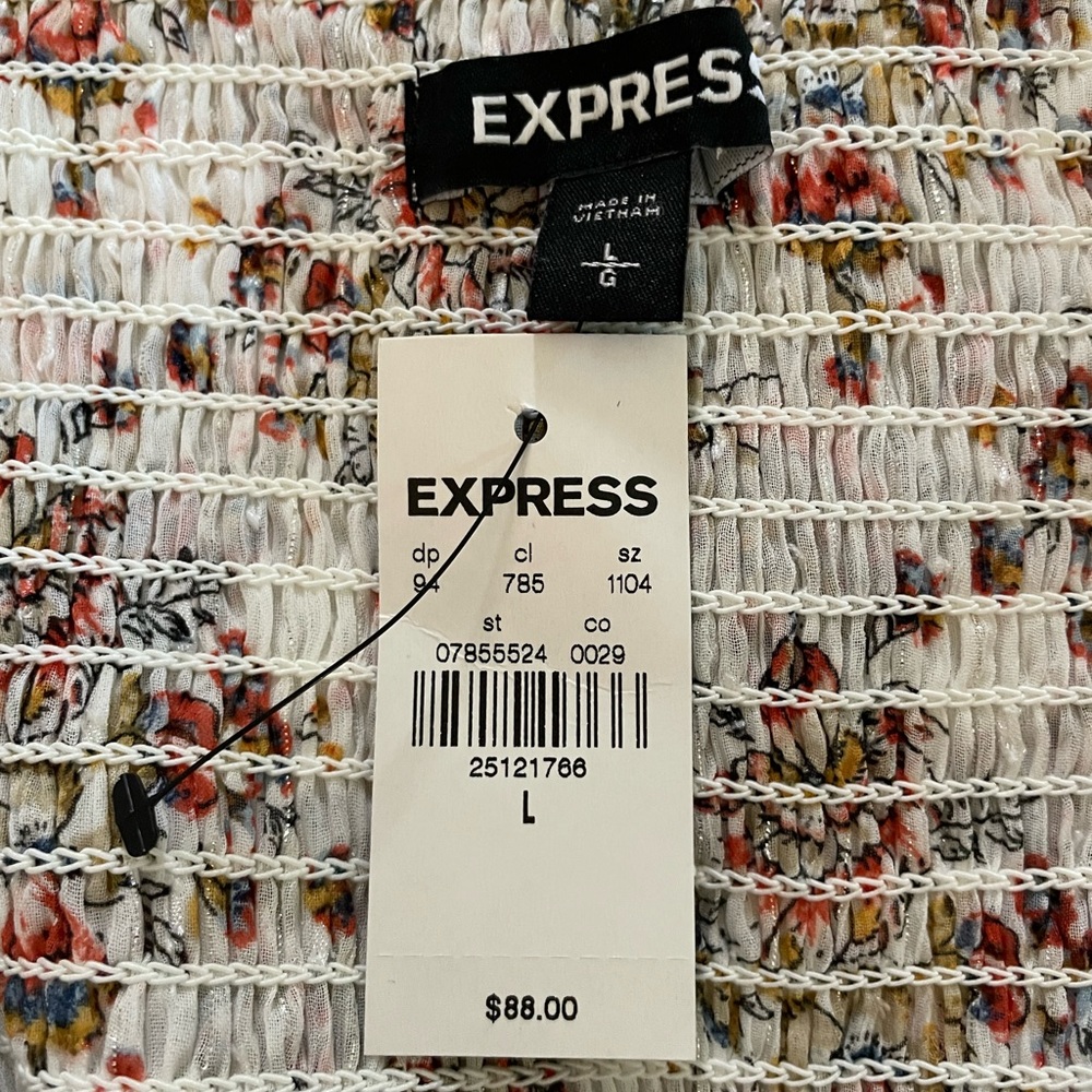 EXPRESS Floral Dress - Picture 6 of 6